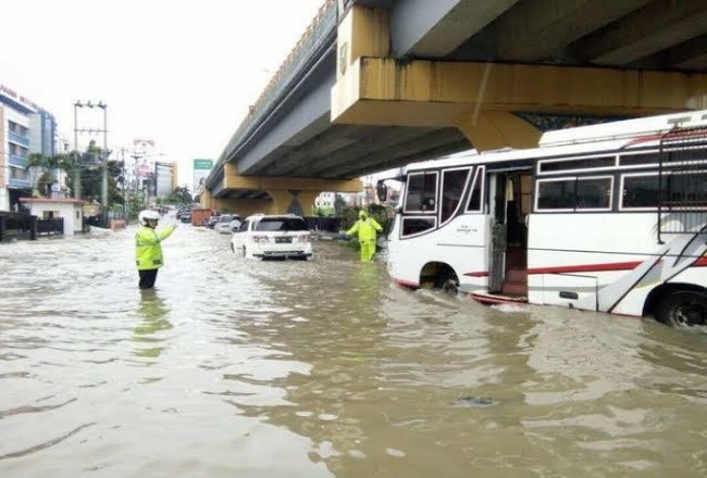 Ilustrasi banjir di Kota Pekanbaru.